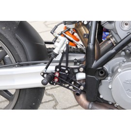 2SLIDE REARSET KTM 990 SUPER DUKE BLACK MOUNTING PIECE RED