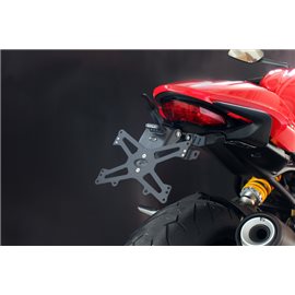 DUCATI MONSTER 821/DARK/STRIPE/1200S STRIPE PORTAMATRICULAS EVOTECH