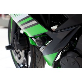 DEFENDER KAWASAKI NINJA 650 17'